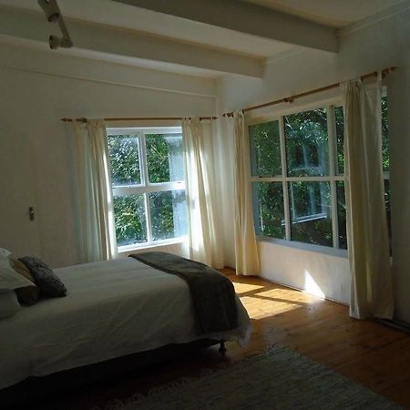 Zen Guesthouse Jeffreys Bay Bagian luar foto