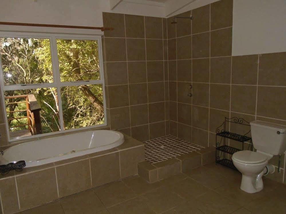 Zen Guesthouse Jeffreys Bay Bagian luar foto