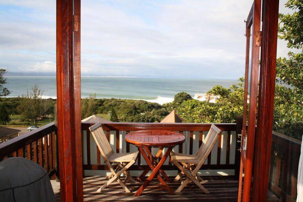 Zen Guesthouse Jeffreys Bay Bagian luar foto